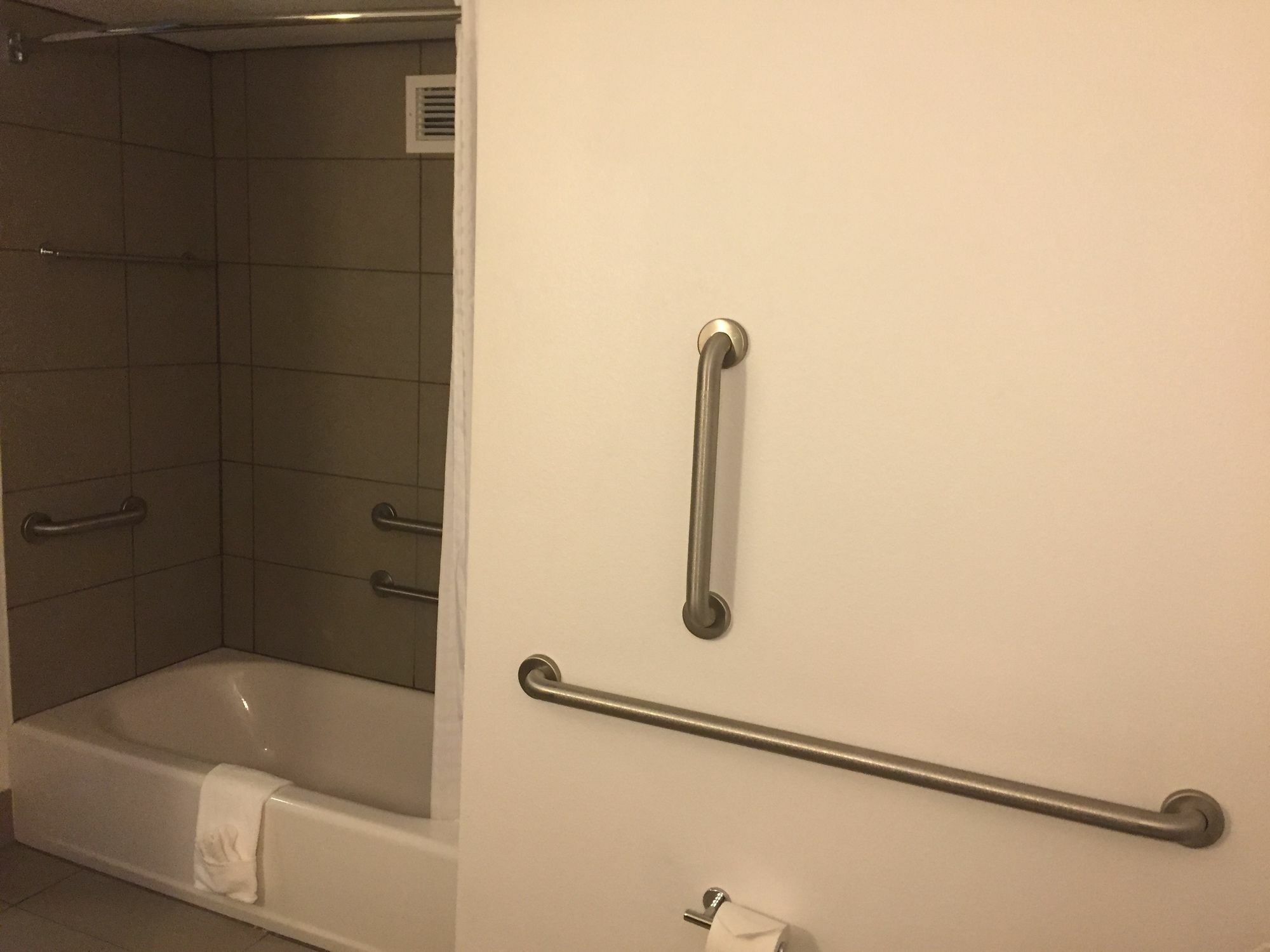 Country Inn & Suites By Radisson, Springfield Southeast Εξωτερικό φωτογραφία